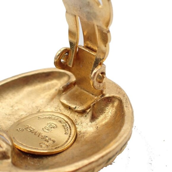 CHANEL CC Logo Round Button Earrings Clip-On Gold France 34RF529 - Picture 6 of 9